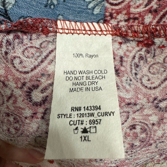 Bohemian style flowy top by Cotton Bleu size 1x in gently used condition - Picture 4 of 12